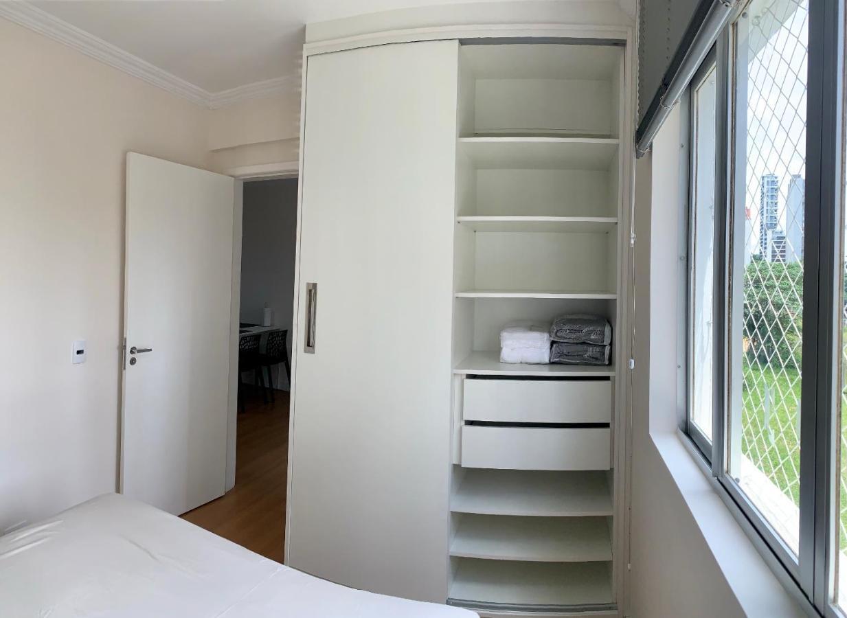205- Apartamento 1 Quarto Suite, Encantador, Amplo E Decorado, Mobiliario Moderno, Cozinha Completa Com Utensilios , Excelente Vista Da Cidade E Localizacao Privelegiada No Bairro Bigorrilho , Curitiba Dış mekan fotoğraf